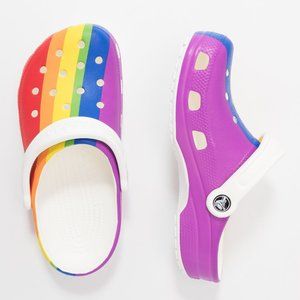 NWT CROCS Classic RAINBOW Stripe Clogs - M8 / W10